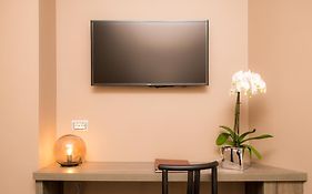 Hotel Mentana, By R Collection Hotels